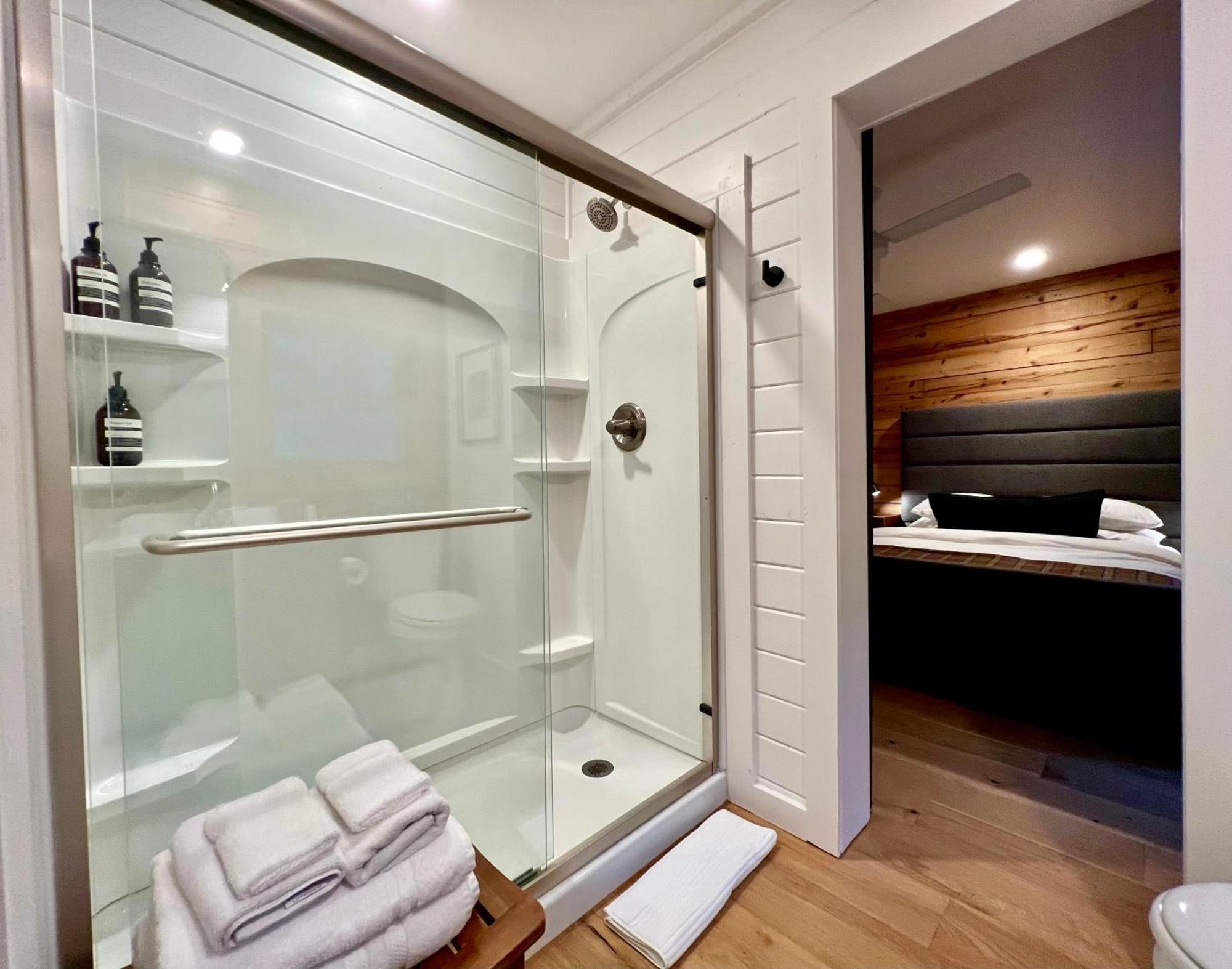 Glass Cabin Eureka Springs Dış mekan fotoğraf